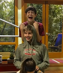 Hot Idols: Jack Griffo 5dd0bfb8b079a.jpg