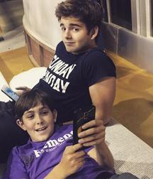 Hot Idols: Jack Griffo 5dd0bfcea619a.jpg