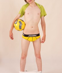 Hot Idols: Jason Tanny 5dd1bff843e3f.jpg