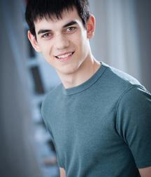 Hot Idols: Cainan Wiebe 5ddcac5cb27a2.jpg