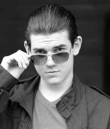 Hot Idols: Cainan Wiebe 5ddcac633f953.jpg