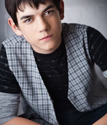 Hot Idols: Cainan Wiebe 5ddcac83731a2.jpg