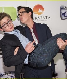 Hot Idols: Joey Bragg 5dec0dd0601d1.jpg