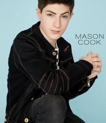 Hot Idols: Mason Cook 5dec398c420e7.jpg