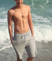 Hot Idols: Alex Speitzer 5dec99fabb14f.jpg