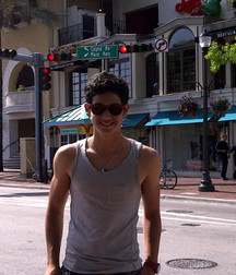 Hot Idols: Alex Speitzer 5dec9bc90a34e.jpg