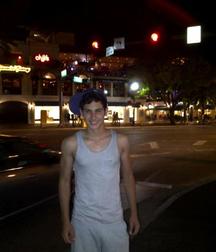 Hot Idols: Alex Speitzer 5dec9bcb5683d.jpg
