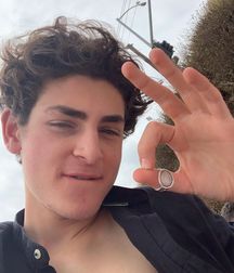 Hot Idols: David Mazouz 5decb6794187c.jpg