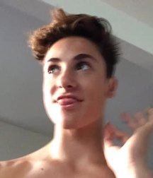 Hot Idols: Teo Halm 5df859e309122.jpg