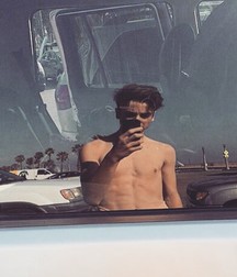 Hot Idols: Teo Halm 5df85a2a7b1e2.jpg