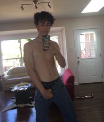 Hot Idols: Teo Halm 5df85aa4ed360.jpg