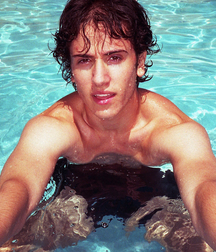 Hot Idols: Teo Halm 5df85af56c35d.jpg