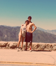 Hot Idols: Teo Halm 5df85b09509c2.jpg