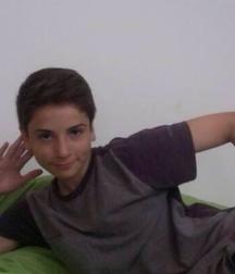 Hot Idols: Teo Halm 5df85b58d5843.jpg