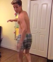 Hot Idols: Teo Halm 5df85b92ac90e.jpg