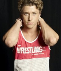 Hot Idols: Mitch Hewer 5df85d75619ed.jpg