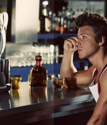 Hot Idols: Mitch Hewer 5df85da44d4cf.jpg
