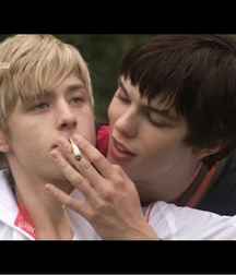 Hot Idols: Mitch Hewer 5df85dbeb5ec2.jpg