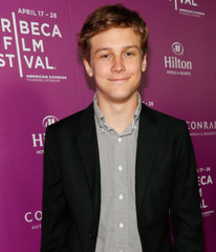 Hot Idols: Logan Miller 5df8614eef737.jpg