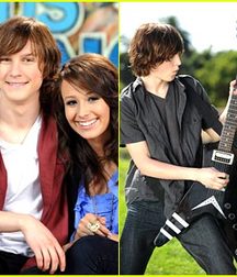 Hot Idols: Logan Miller 5df8618129887.jpg
