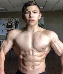 Hot Idols: Tristyn Lee 5dfd6eaaa7c20.jpg