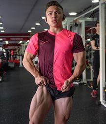 Hot Idols: Tristyn Lee 5dfd6f132e60e.jpg