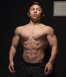 Hot Idols: Tristyn Lee 5dfd6f2d2fba5.jpg