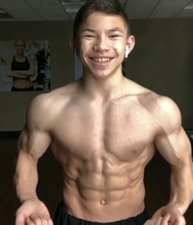 Hot Idols: Tristyn Lee 5dfd6f42b40ef.jpg