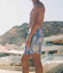 Hot Idols: Tenzing Norgay Trainor 5dfd720059d0a.jpg