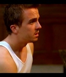 Hot Idols: Frankie Muniz 5e0118aa65888.jpg