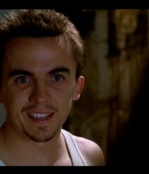 Hot Idols: Frankie Muniz 5e0118afc3cd9.jpg