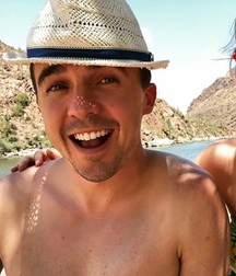 Hot Idols: Frankie Muniz 5e0118e48078f.jpg