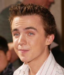 Hot Idols: Frankie Muniz 5e0119f2426d7.jpg
