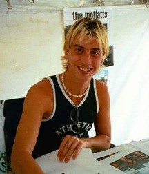 Hot Idols: Dave Moffatt 5e029197a0b22.jpg
