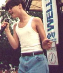 Hot Idols: Dave Moffatt 5e029250783d9.jpg