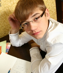Hot Idols: Aaron Cute 5e029fe98d478.jpg
