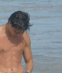Hot Idols: Julián Serrano 5e02dc0e75649.jpg