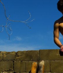 Hot Idols: Julián Serrano 5e02dc3f6b0ef.jpg
