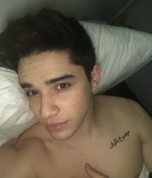 Hot Idols: Julián Serrano 5e02dcdecdeec.jpg