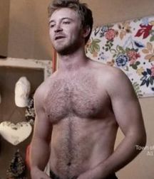 Hot Idols: Michael Welch 5e063c7074ea7.jpg