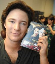 Hot Idols: Michael Welch 5e063c82ac67a.jpg
