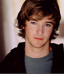 Hot Idols: Michael Welch 5e063cbc30fe8.jpg