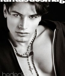 Hot Idols: Andrew M. Gray 5e07d991c0670.jpg