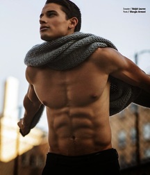 Hot Idols: Andrew M. Gray 5e07d9b26f34c.jpg