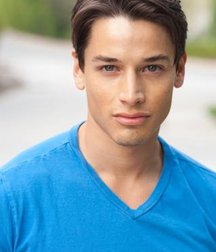 Hot Idols: Andrew M. Gray 5e07d9d3cb425.jpg
