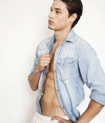 Hot Idols: Andrew M. Gray 5e07da00068f6.jpg