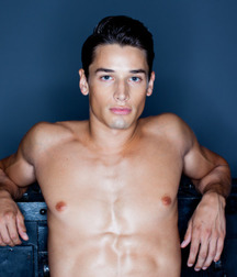 Hot Idols: Andrew M. Gray 5e07da64e5e55.jpg
