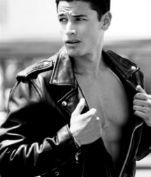 Hot Idols: Andrew M. Gray 5e07dad71d048.png