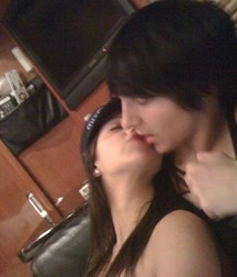 Hot Idols: Mitchel Musso 5e0e930c51153.jpg