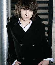 Hot Idols: Mitchel Musso 5e0e9310c8e12.jpg